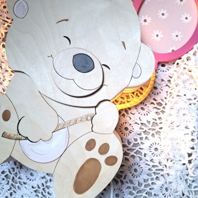 Candeeiro Ursinho de Madeira Controlado por SMARTPHONE