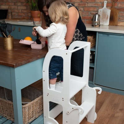 Mesa e Torre de Aprendizagem Automóvel