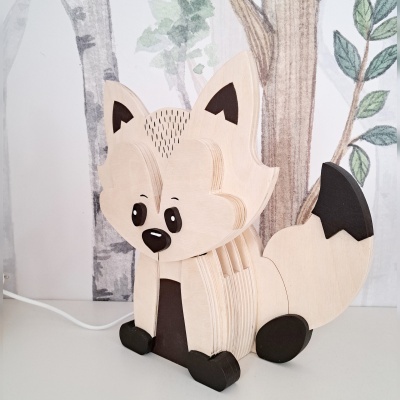 Candeeiro Raposa de Madeira Controlado por SMARTPHONE