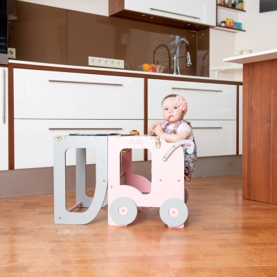 Mesa e Torre de Aprendizagem Automóvel