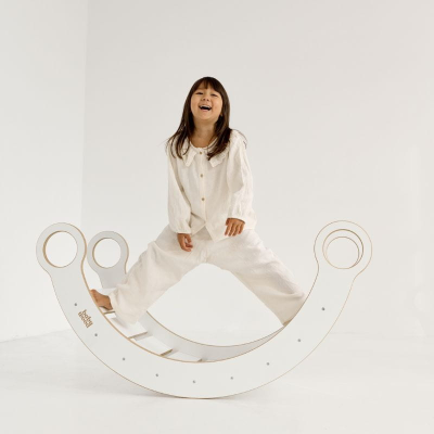https://www.marangga.com/product/balanco-de-madeira-montessori https://www.marangga.com/product/balanco-de-madeira-montessori