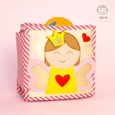 Princesinha – Mini Livro Sensorial de 6 Páginas