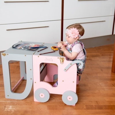 Mesa e Torre de Aprendizagem Automóvel