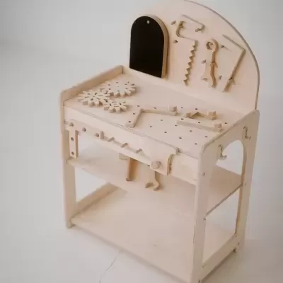 Bancada de Ferramentas Infantil em Madeira