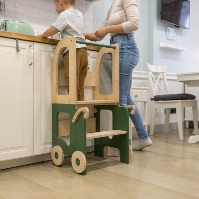 Mesa e Torre de Aprendizagem Automóvel