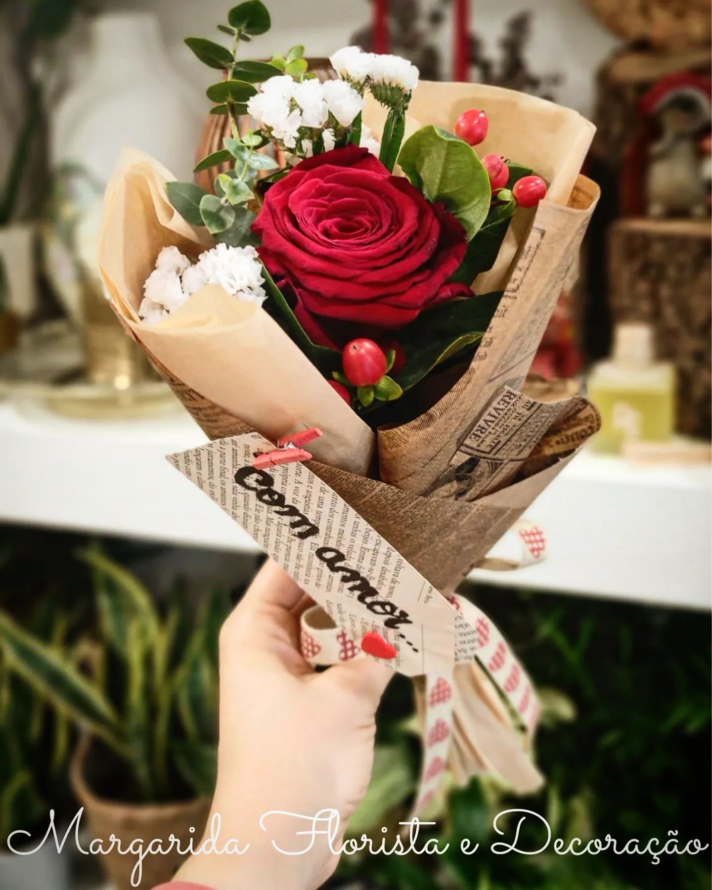 Cone&#x20;Rosa&#x20;&quot;Com&#x20;amor&quot;