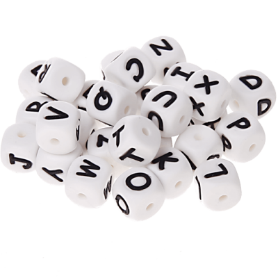 cubos de letras brancos com letras pretas e furos