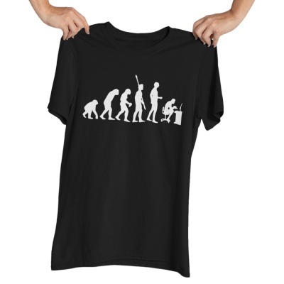 TSHIRT ADULTO EVOLUÇÃO DO HOMEM
