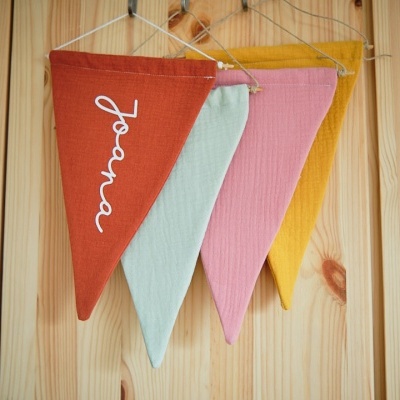 Bandeirola Musselina Nome