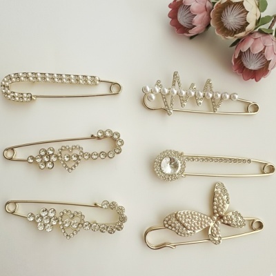 Alfinetes de peito - Pregadeira #2