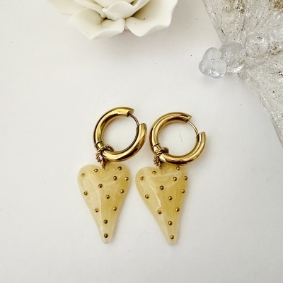 Brincos coração marfim  #4*