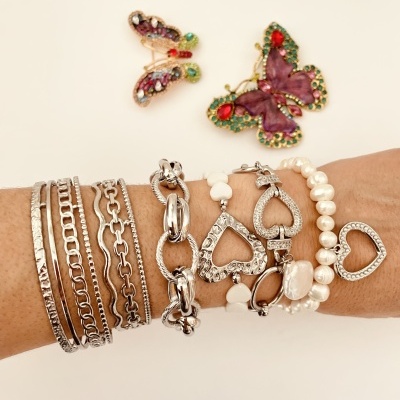 Pulseiras prateadas #66