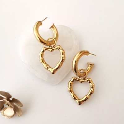 Brincos coração*