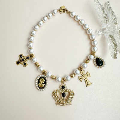 Colar coroa, com pérolas 🌟🤍