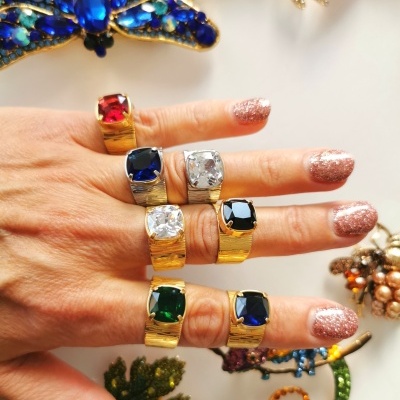 Anéis com cristal #27