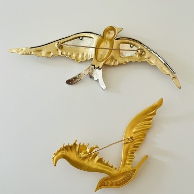 Pregadeiras Pássaros