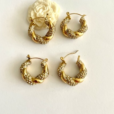 Argolas douradas #95*