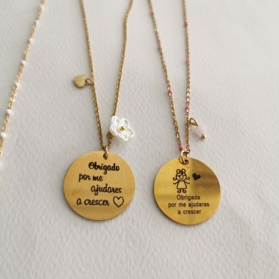 Colares Mamã, pai, avó, educadora...