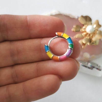 Argolas coloridas - prateadas*