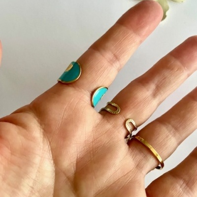 Anéis em aço ajustáveis - dourados #197