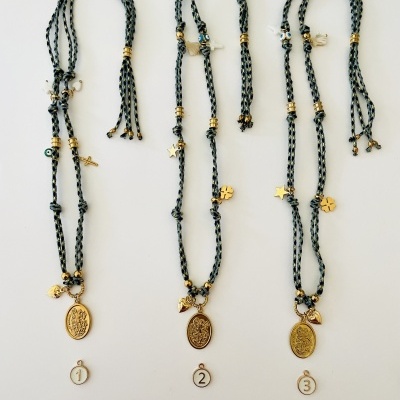 Colares Arcanjo Miguel , com cordão ❤️ #22