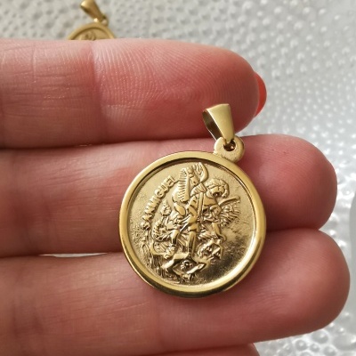 Medalhas Arcanjo S. Miguel, em dourado