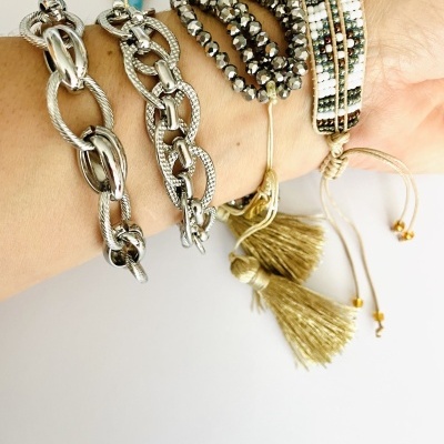 Pulseiras prateadas #123