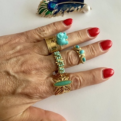 Anéis em aço ajustáveis - dourados #201