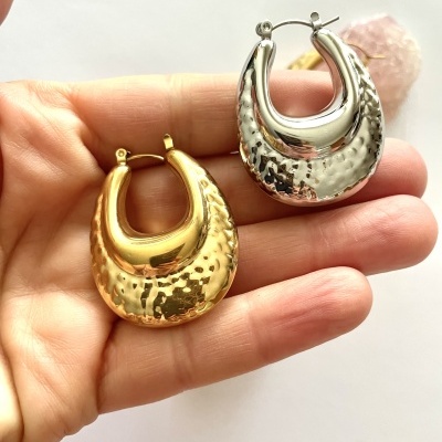 Argolas aço prateado ou dourado #88*