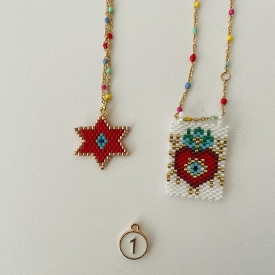 Colares Escapulário com missangas japonesas