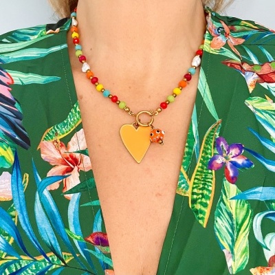 Colar Coração laranja - com cristais e pérolas água doce