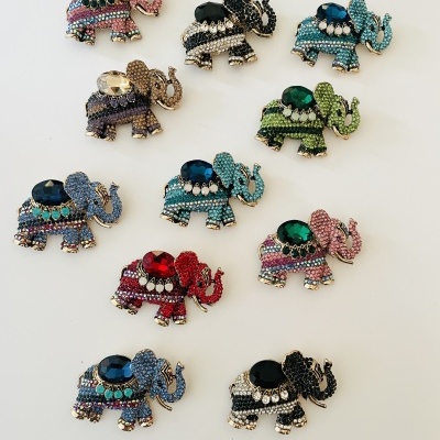 Pregadeiras Elefantes