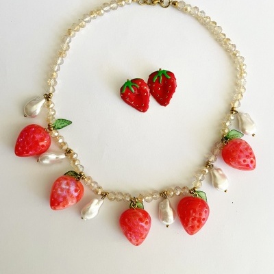 Colar Morangos  🍓