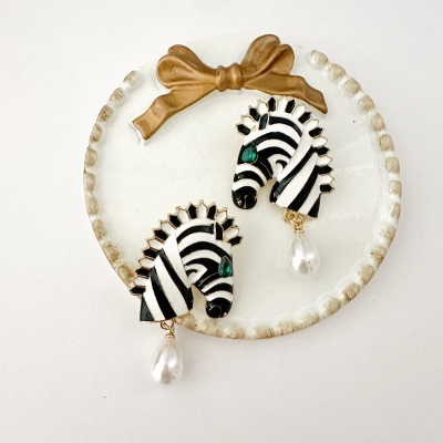Brincos Zebra #2