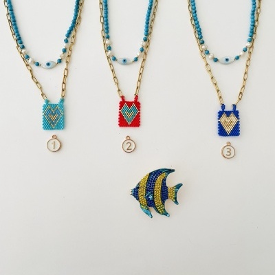 Colar Duplo com pedras naturais, aço e missangas