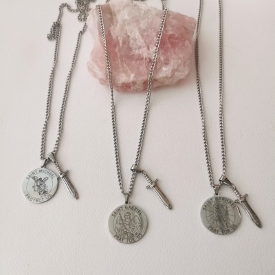 Colares prateados Arcanjos