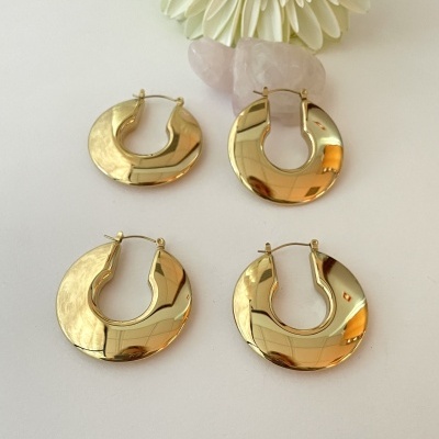 Argolas douradas #29*