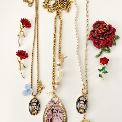 Colares Frida 🌹❤️ #3