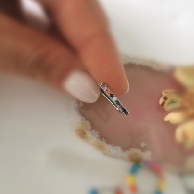 Argolas coloridas - prateadas*