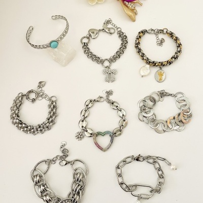 Pulseiras prateadas #104