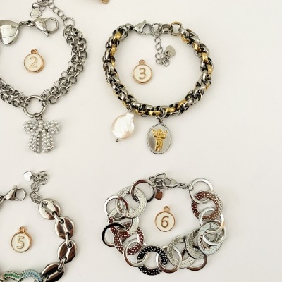 Pulseiras prateadas #104