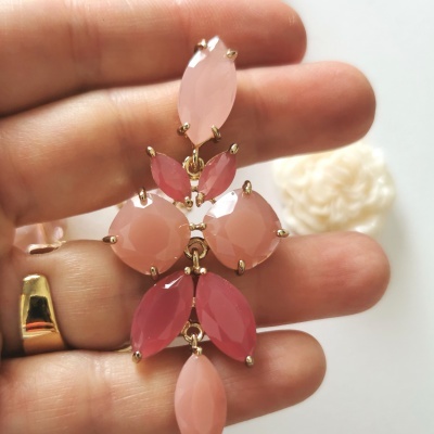 Brincos rosa