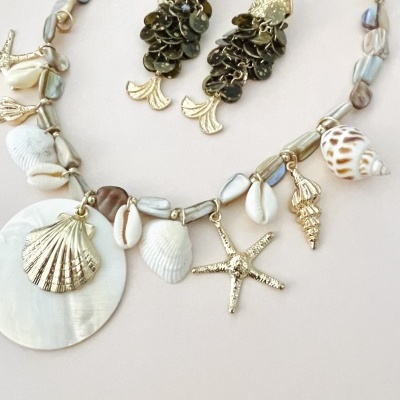 Colar conchas - madrepérola