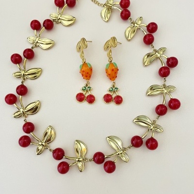 Colar Cerejas #2