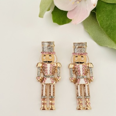 Brincos Quebra Nozes 🩷