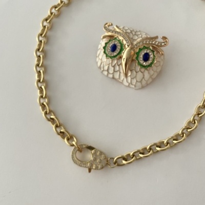 Colar fecho zircónias