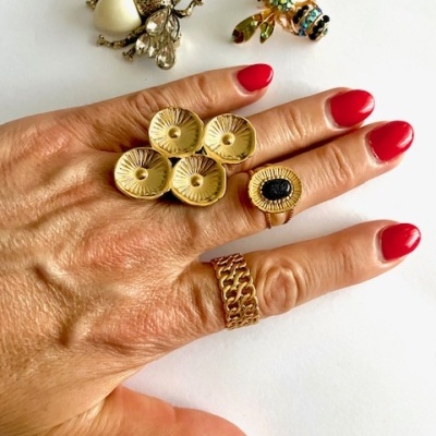 Anéis em aço ajustáveis - dourados #207