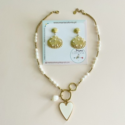 Colar coração ou brincos concha