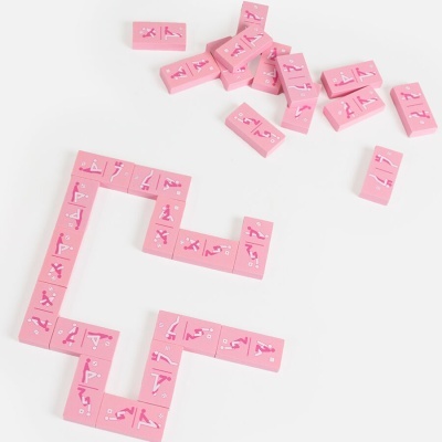 JOGO DE DOMINÓ DE MADEIRA