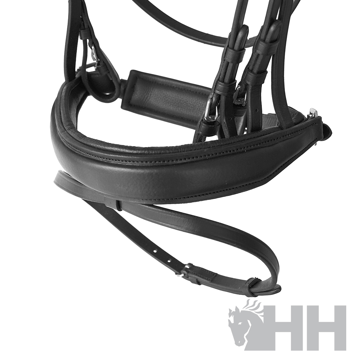Peitoral de cavalo preto com tiras e fivela